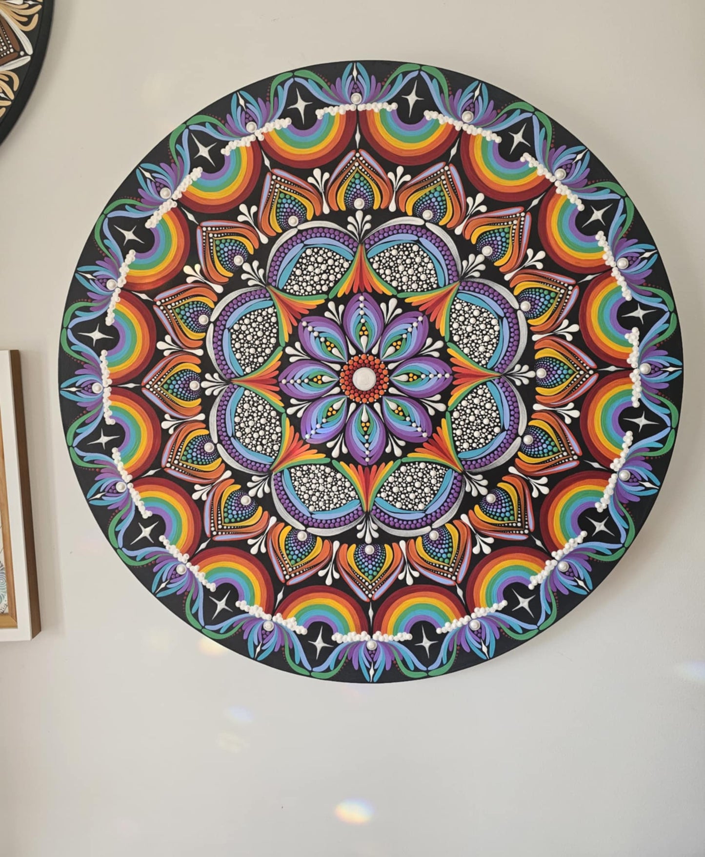 Over the rainbow, mandala 24 pouces sur toile