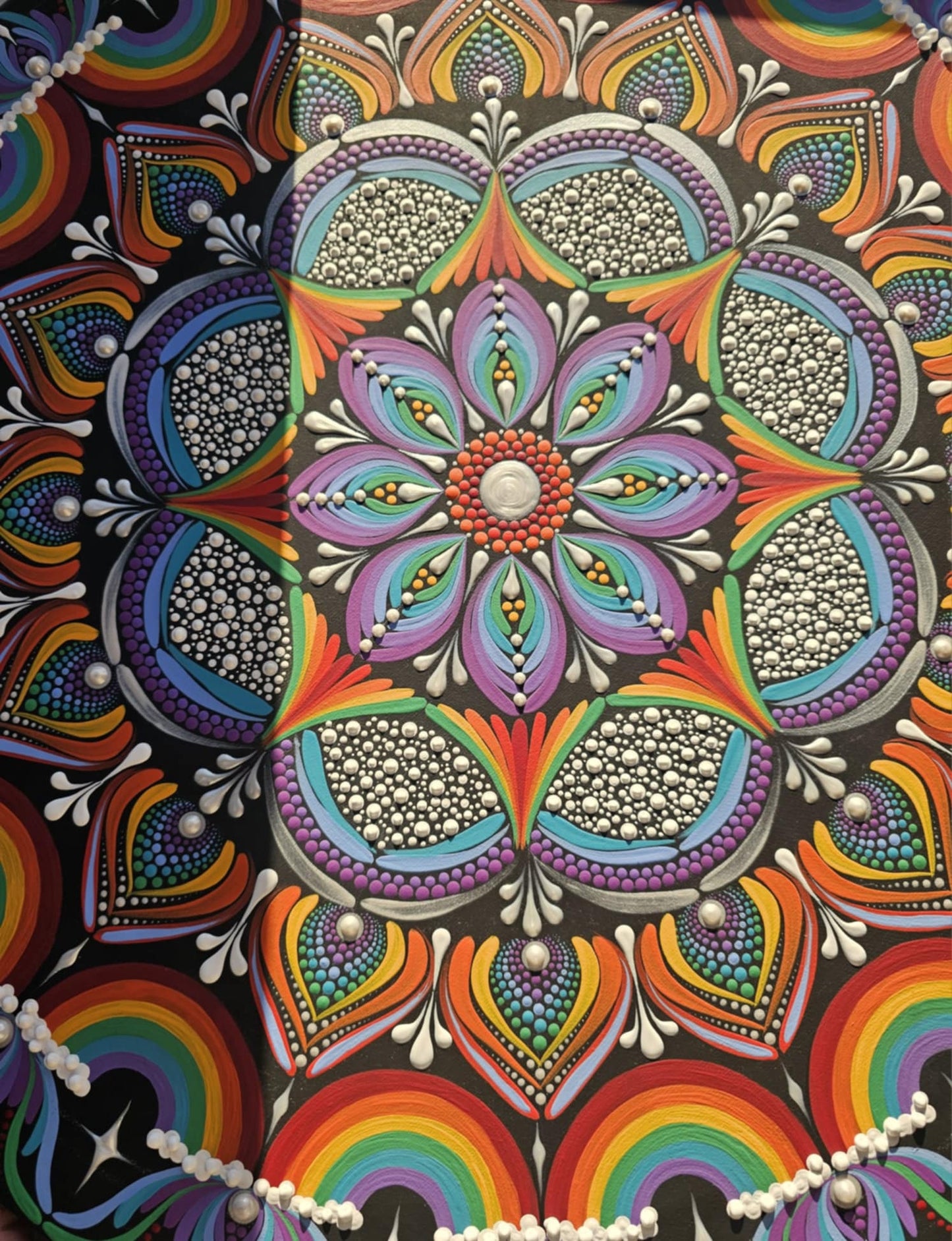 Over the rainbow, mandala 24 pouces sur toile